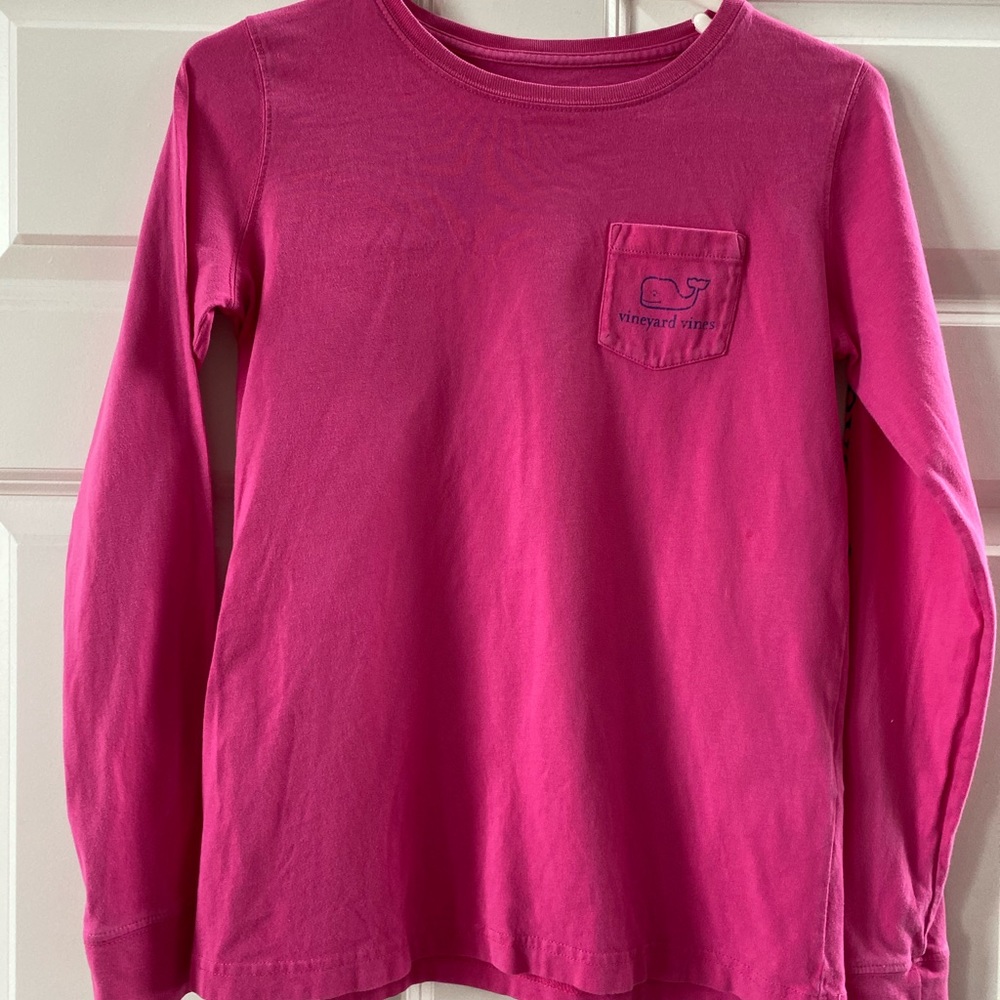 Vineyard Vines women’s long sleeve tee